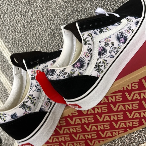 Vans Old Skool Paradise Floral Black True White WMNS - Picture 15 of 16